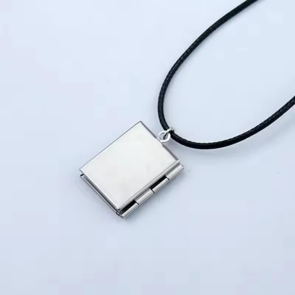  Collier avec pendentif cadre - Men Accessories Photos avis et prix