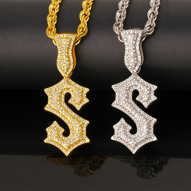 Nouveau collier hip-hop lettre - Men Accessories Singapore avis et prix