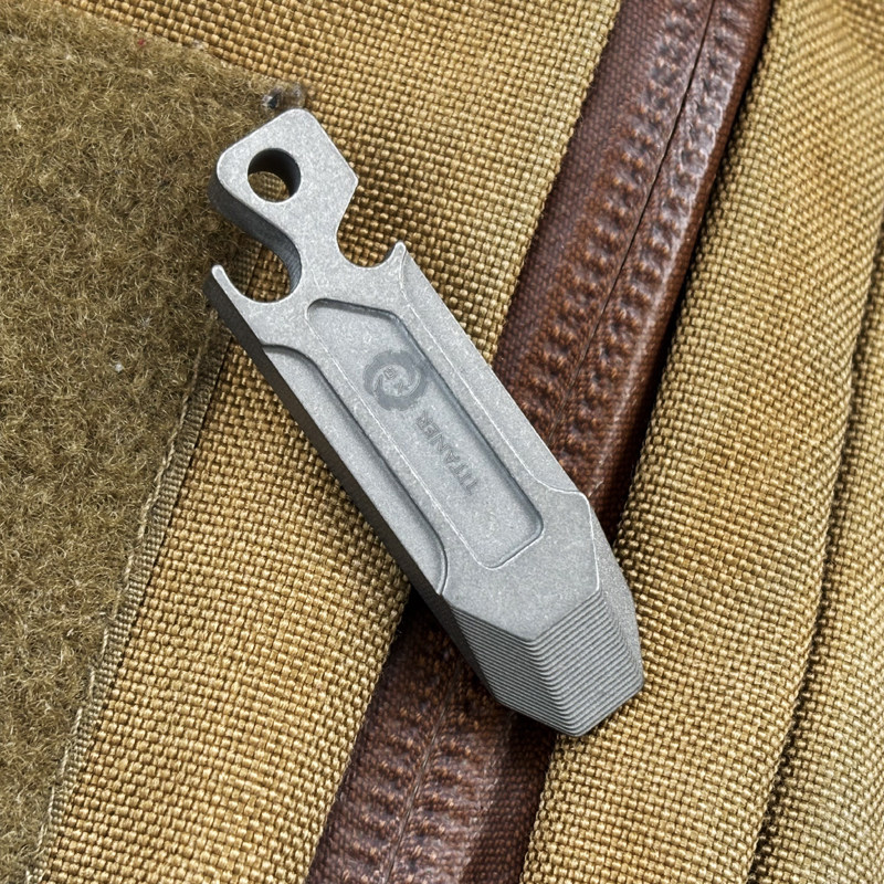 Outil multifonctionnel portabl - Keychain Multi Tool avis et prix